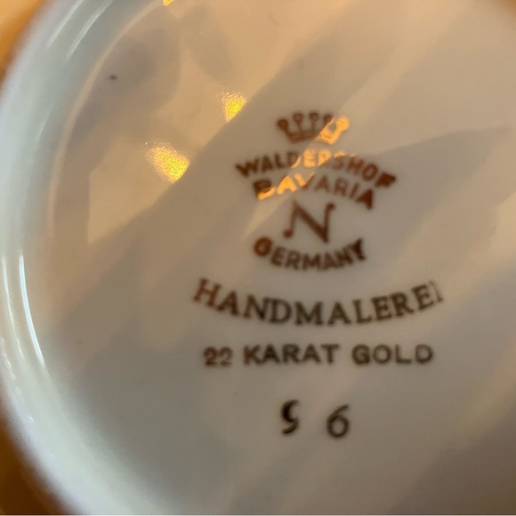 Vintage Waldershof Bavaria Germany 22k Gold Tea Cup and Saucer - Picture 5 of 6